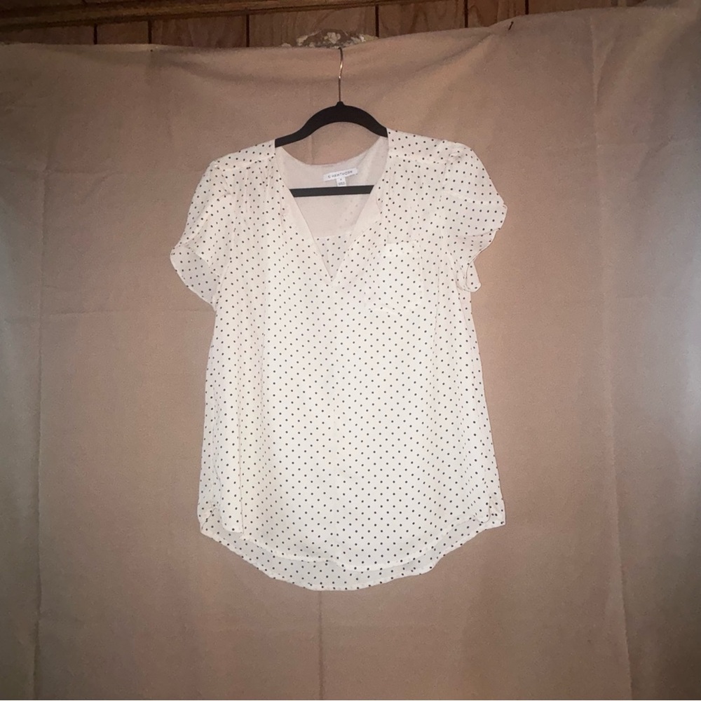 41 Hawthorn White Blouse with Scoop Neck and Cap Sleeves